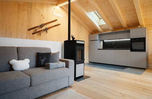 Frassilongo Ski Chalet | Chalet 'Bio Maso Nido Verde' with Mountain View and Balcony