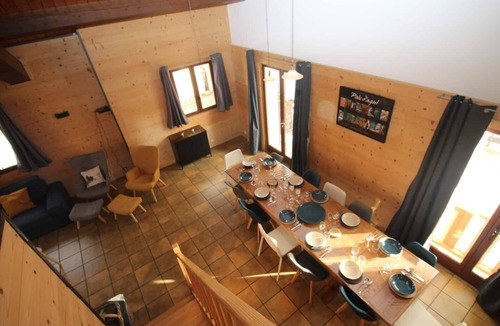 Superbolquere Ski Chalet | Chalet Canigou: family-friendly, refined, renovated