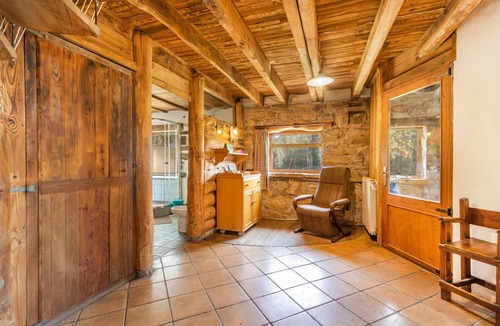 Abella de la Conca Ski Chalet | Chalet 'Cal Serrat' with Mountain View, Private Terrace and Wi-Fi