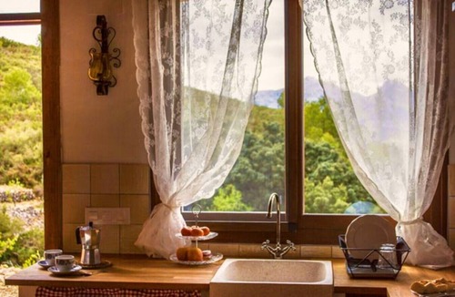 Tarbena Ski Chalet | Chalet 'Casita Almendra - Can Elisa Tarbena' with Private Terrace and Wi-Fi