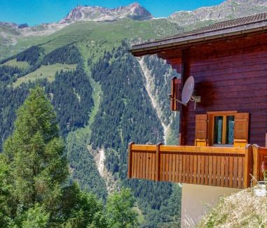 Bellwald Ski Chalet | Chalet Charis