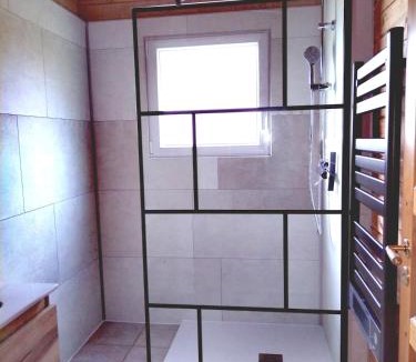 Mauroux Ski Chalet | Chalet Chez Jeannot, N6
