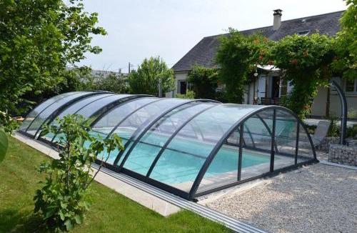 Monteaux Ski Chalet | CHALET CLIMATISE avec piscine chauffée et couverte, SPA, sauna