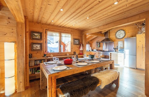 La Clusaz Ski Chalet | Chalet 'Coelacanthe' with Mountain View, Private Terrace and Wi-Fi