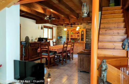 Le Biot Ski Chalet | Chalet de 3 chambres avec jacuzzi jardin et wifi a Le Biot a 7 km des pistes