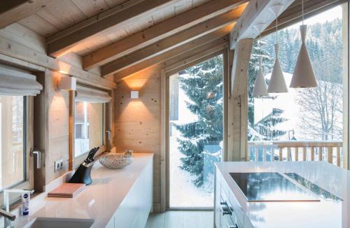 Les Gets Ski Chalet | Chalet de luxe 5 chambres, ski in/ski out avec piscine, jacuzzi et hammam - Les Gets - FR-1-627-67