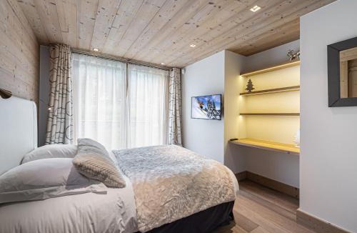 Le Praz Ski Chalet | Chalet de luxe avec piscine et spa à Courchevel - FR-1-568-6