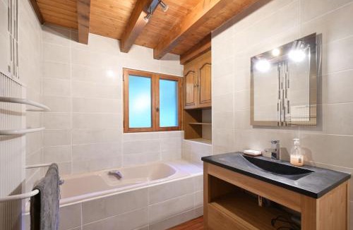 Les Clefs Ski Chalet | Chalet Denali