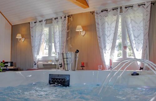 Larche Bed & Breakfast | CHALET DU REV'EAUBOIS