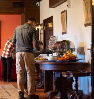 Vlacherna Hotel | CHALET ELATI