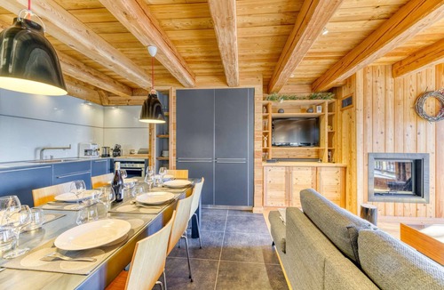 Jeux Apartment | Chalet Elussa - Chalet Elussa