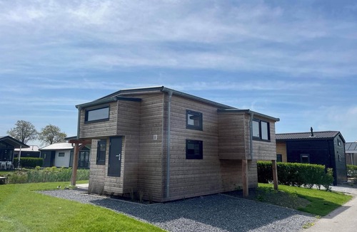 West-Graftdijk House | Chalet for 4 persons with terrace
