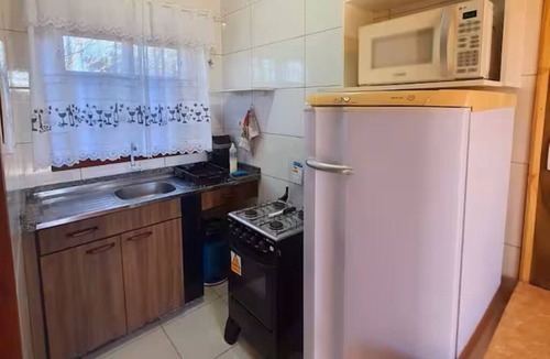 Praia do Rosa Ski Chalet | Chalet for groups 700m from the center of Rosa