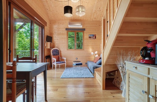 Sainte-Croix-de-Mareuil House | Chalet in Périgord Vert