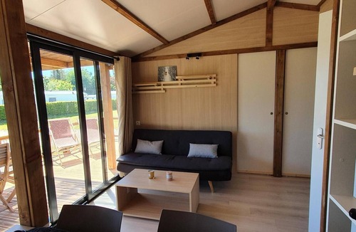 Sainte-Opportune-la-Mare House | Chalet domaine Normandie, heated swimming pool.