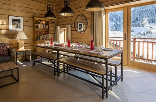 Hauteluce Ski Chalet | Chalet Hauteluce- Saisies-Contamines private indoor pool sauna lift