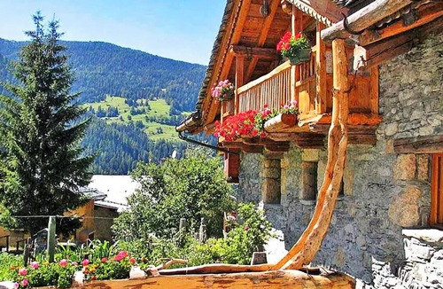 Nancroit Ski Chalet | Chalet Heart of Paradise - 5 Room Chalet 8 People