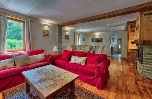 Chamonix City Centre Ski Chalet | Chalet Heidi Spacious 5 Bedroom Alpine Chalet Near Chamonix Sud and Aiguille du Midi