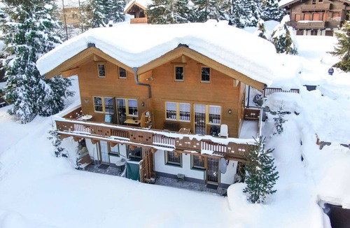 Hochkrimml House | Chalet Hochkrimml with sauna on the ski slope