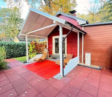 Schonwalde Apartment | Chalet im Wald mit Sauna