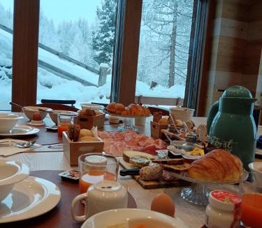 Teola Ski Chalet | Chalet Imbosc'chè