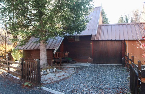 Barcelonnette Ski Chalet | Chalet in Barcelonnette near golf, 3 bedrooms, up to 8 people