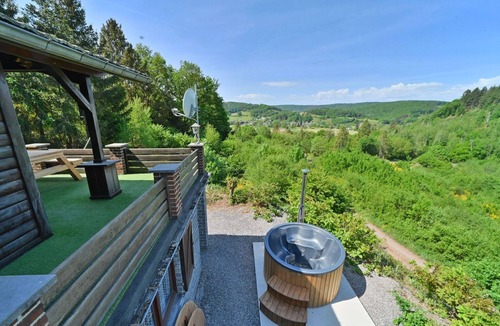 Rendeux Ski Chalet | Chalet in Beffe with Hot Tub & Valley Views