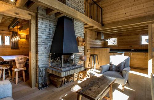 Le Cret Ski Chalet | Chalet indépendant haut de gamme avec cheminée, grande terrasse, proche des pistes à Val-d'Isère - FR-1-694-6