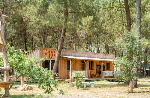 Escalans House | Chalet L'Escale Du Dernier Pin – Peaceful Wooden Retreat in Southwest France