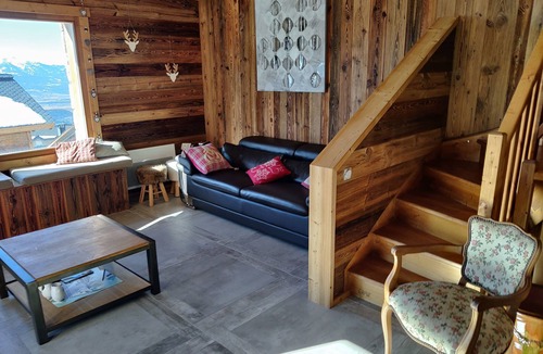 Font-Romeu-Odeillo-Via Ski Chalet | Chalet Les 3 Biches, resort center