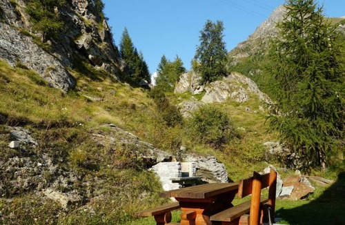 Evolene House | Chalet Le Murmure du Torrent by Interhome