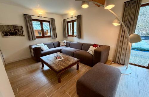 Venosc Ski Chalet | Chalet Les Ecrins