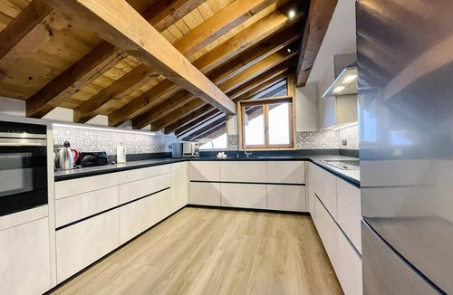 Saint-Martin-de-Belleville Apartment | Chalet Les Encombres - Chalet in the centre of St Martin de Belleville, near the ski lift