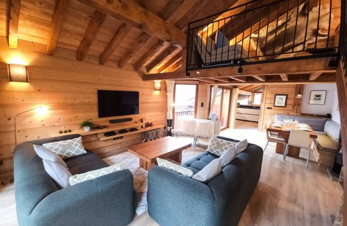 Saint-Martin-de-Belleville Apartment | Chalet Les Encombres - Chalet in the centre of St Martin de Belleville, near the ski lift