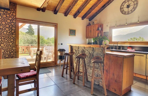Plateau-d'Assy Ski Chalet | Chalet Les Fiz with Mountain View, Jaccuzi & Wi-Fi