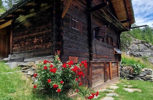 Hauderes Apartment | Chalet Les Rocailles