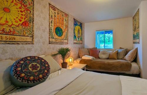 Cap-Saint-Ignace Ski Chalet | Chalet Loft #4 Waterfront with Spa, Fireplace and Wifi