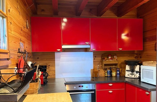 Villard-Reculas Ski Chalet | Chalet 'Mariouchka' with Mountain View, Private Terrace and Wi-Fi