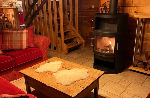 Villard-Reculas Ski Chalet | Chalet 'Mariouchka' with Mountain View, Private Terrace and Wi-Fi