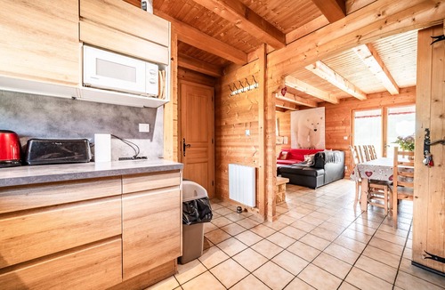 Morillon Ski Chalet | Chalet 'Marmottes' with Mountain View, Private Terrace and Wi-Fi