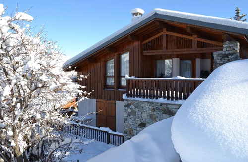 Bellentre Ski Chalet | Chalet Mathilde - Beautiful chalet 30m to piste, sauna, hot tub, ski room, views