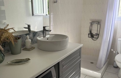 Le Porge Apartment | Chalet Mavalear naturiste La Jenny - 4 people