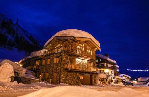 Les Boisses Ski Chalet | Chalet Monte Bianco