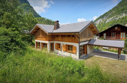 Sixt-Fer-a-Cheval Ski Chalet | Chalet Morris - family break in scenic mountain village - OVO Network