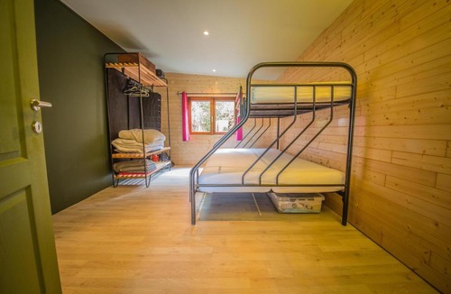 Somme-Leuze Ski Chalet | Chalet Nutons