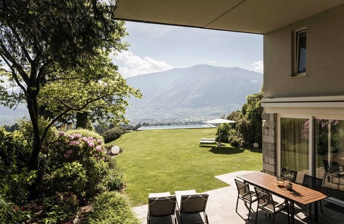 Schenna Apartment | Chalet Oasis – Modern Chalet with Wellness, Garden & Access to Schenna Resort
