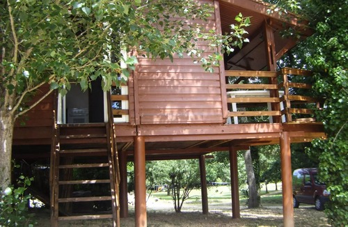 Rochegude Ski Chalet | Chalet on stilts/terrace/air-conditioned/magnificent view of the park; sleeps 2 to 4 people—2 people included in the rate