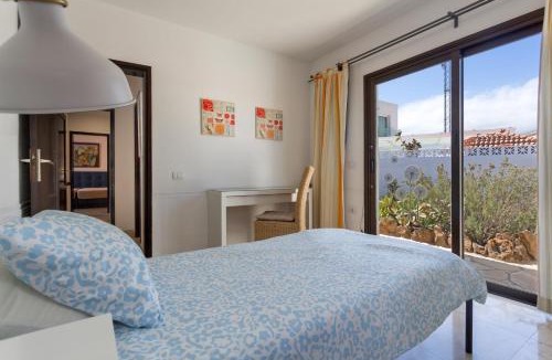Arico Villa | Chalet Poris