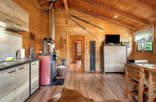 Maibrunn Ski Chalet | Chalet 'Pröllerhütte' with Private Terrace and Private Garden