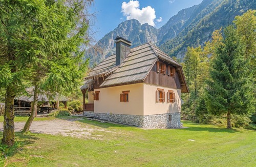 Bovec Ski Chalet | Chalet Primus in Soča Valley, Soča, Slovenia